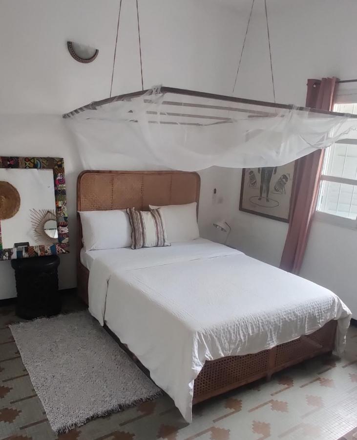 La Villa Tcha Tcha Ломе Экстерьер фото